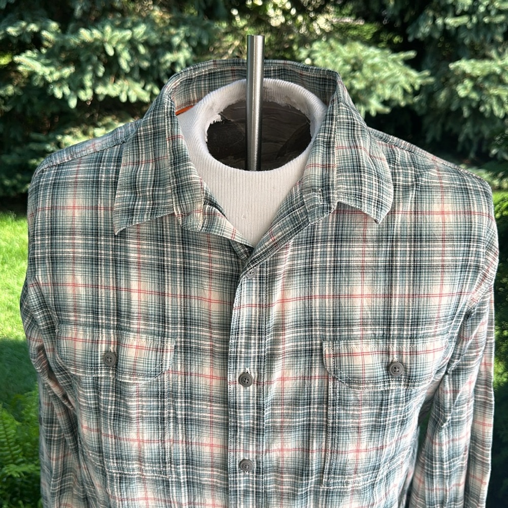 Men’s Croft & Barrow quick dry shirt, size XL. Bundle and save!